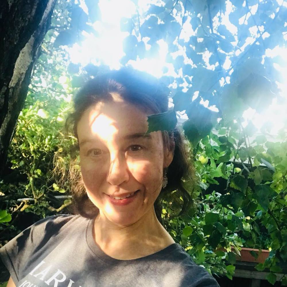 Meet your Posher, Oona